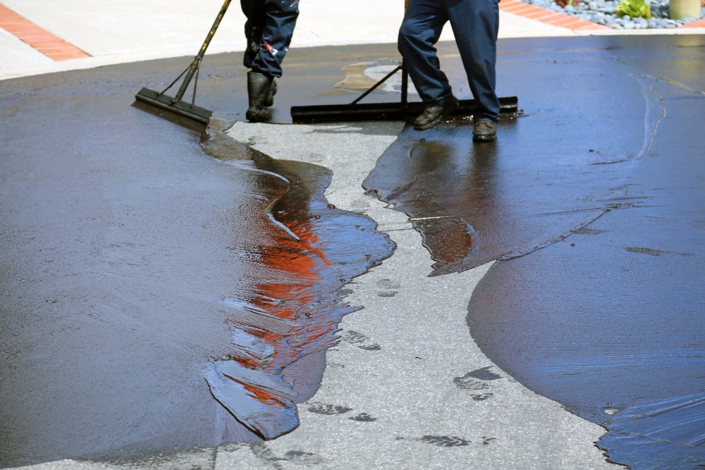 Guide to Residential Driveway Sealing: When, Why, and How